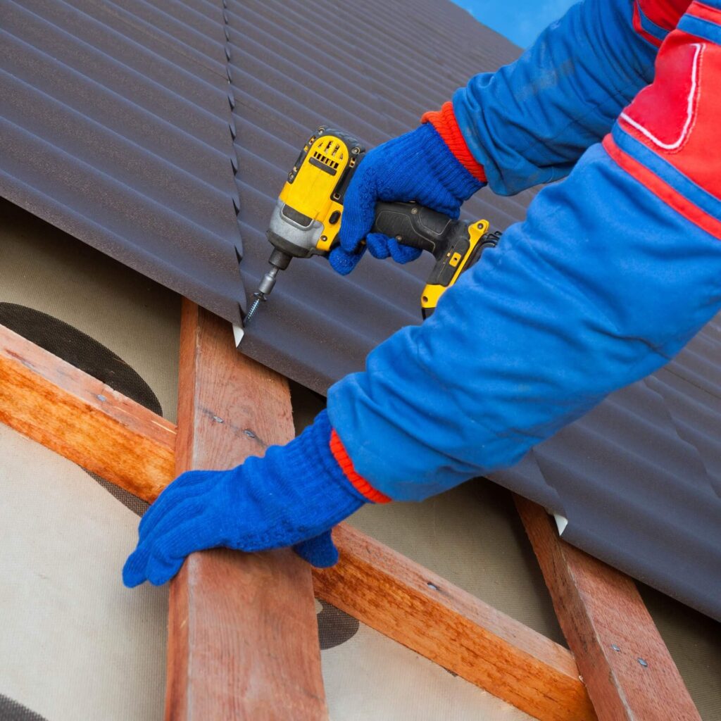 Services-USA Metal Roof Contractors of Fort Lauderdale Services-USA Metal Roof Contractors of Fort Lauderdale